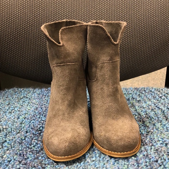 Splendid Women’s Gray Suede Lakota Ankle Booties 6 - Picture 8 of 10